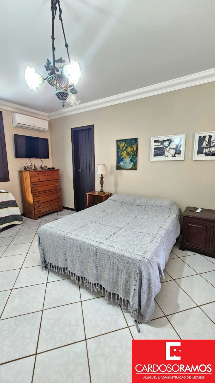 Casa, 3 quartos, 338 m² - Foto 14