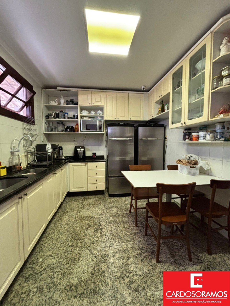 Casa, 4 quartos, 260 m² - Foto 11