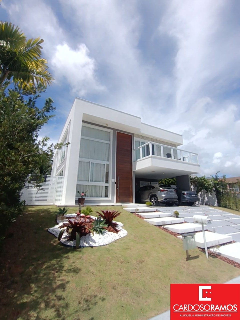 Casa, 3 quartos, 281 m² - Foto 1