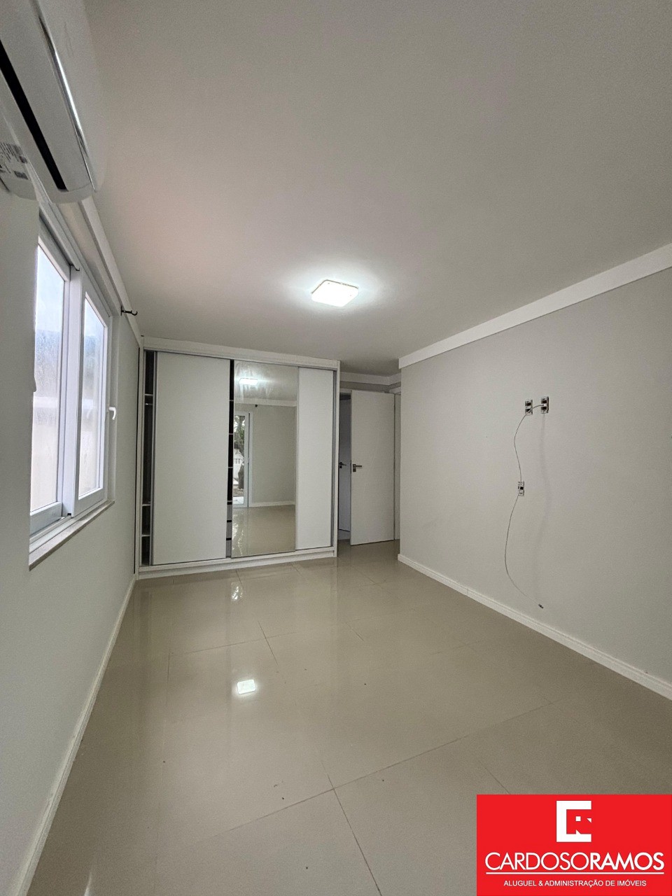 Casa, 3 quartos, 222 m² - Foto 9