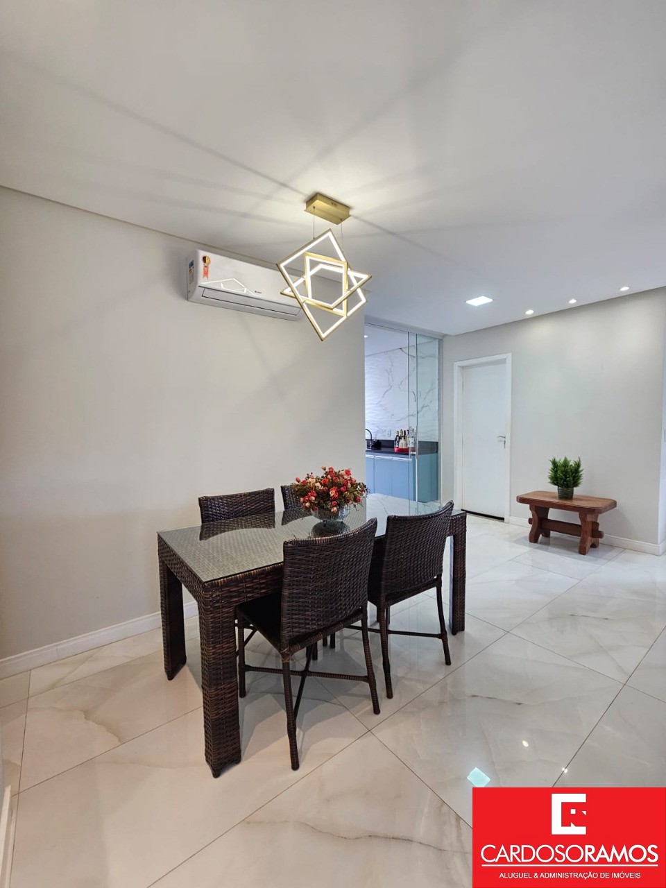 Casa, 4 quartos, 205 m² - Foto 9