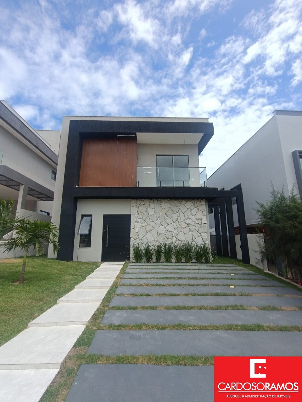 Casa, 3 quartos, 210 m² - Foto 2