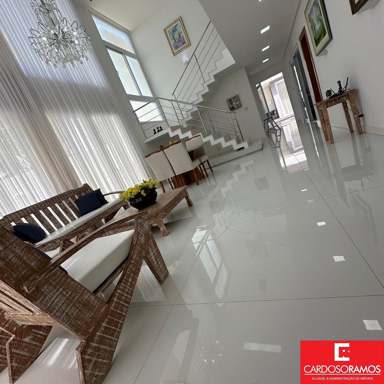 Casa, 3 quartos, 281 m² - Foto 4