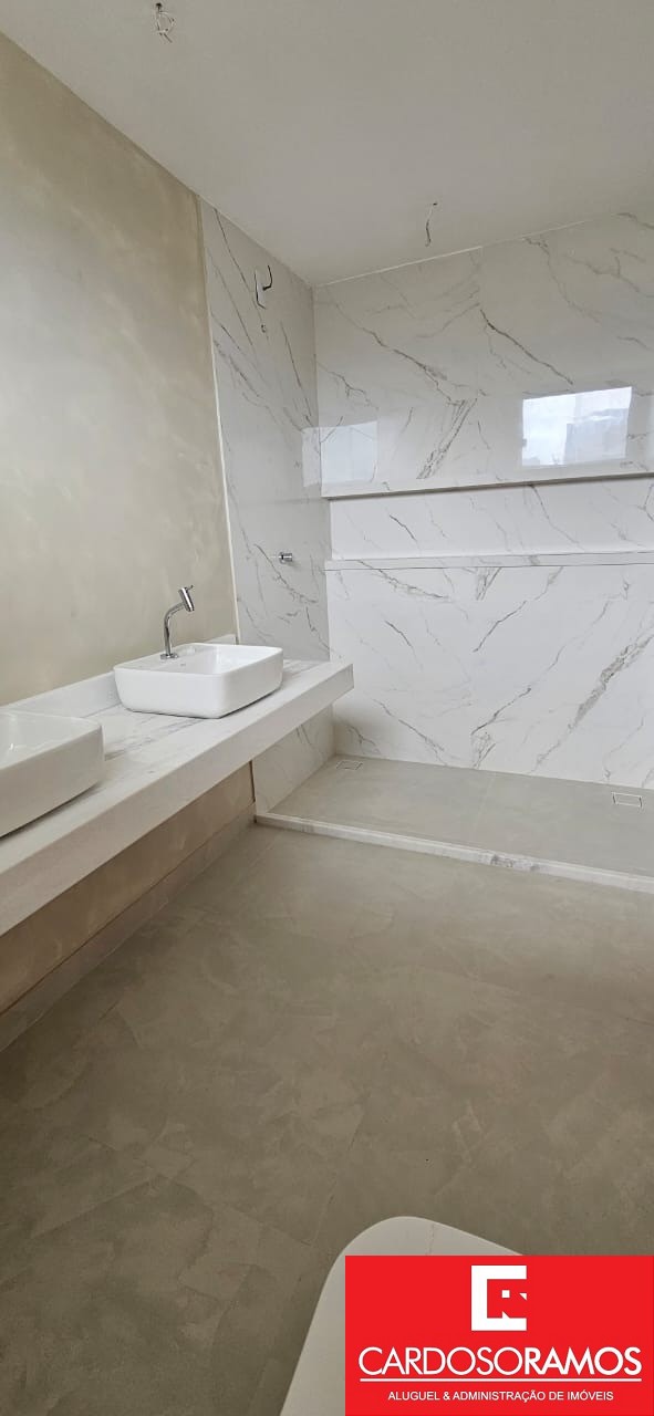 Casa, 4 quartos, 210 m² - Foto 11