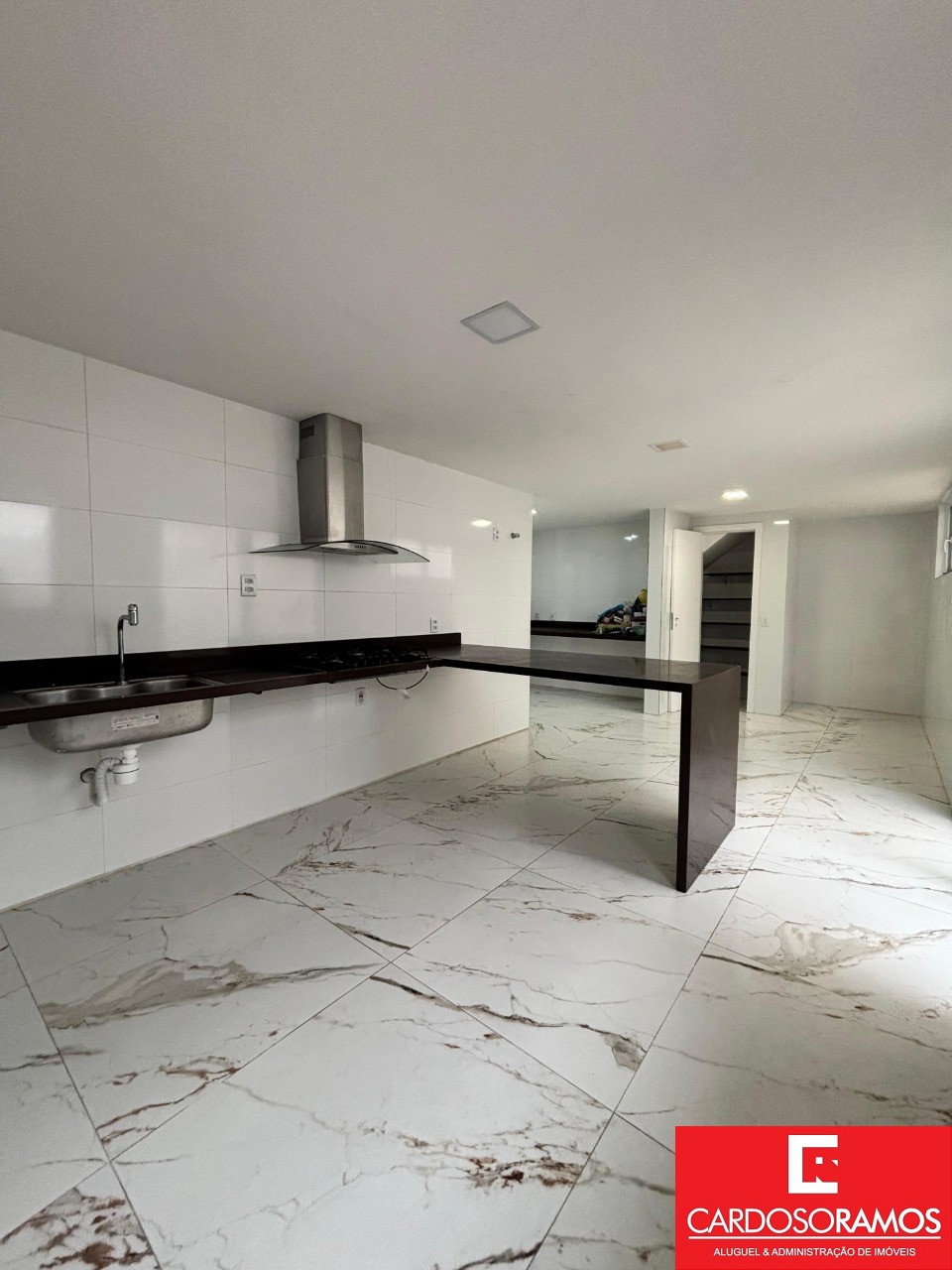 Casa, 3 quartos, 222 m² - Foto 4