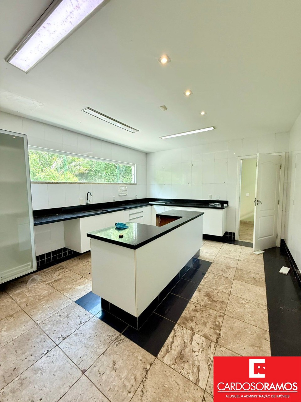 Casa, 6 quartos, 1000 m² - Foto 8