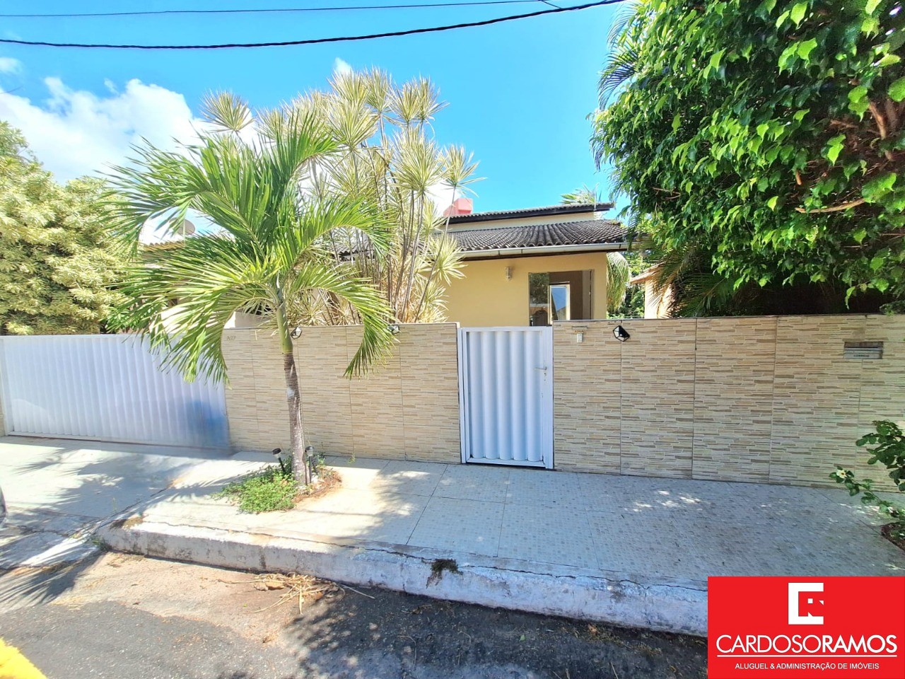 Casa, 4 quartos, 191 m² - Foto 2