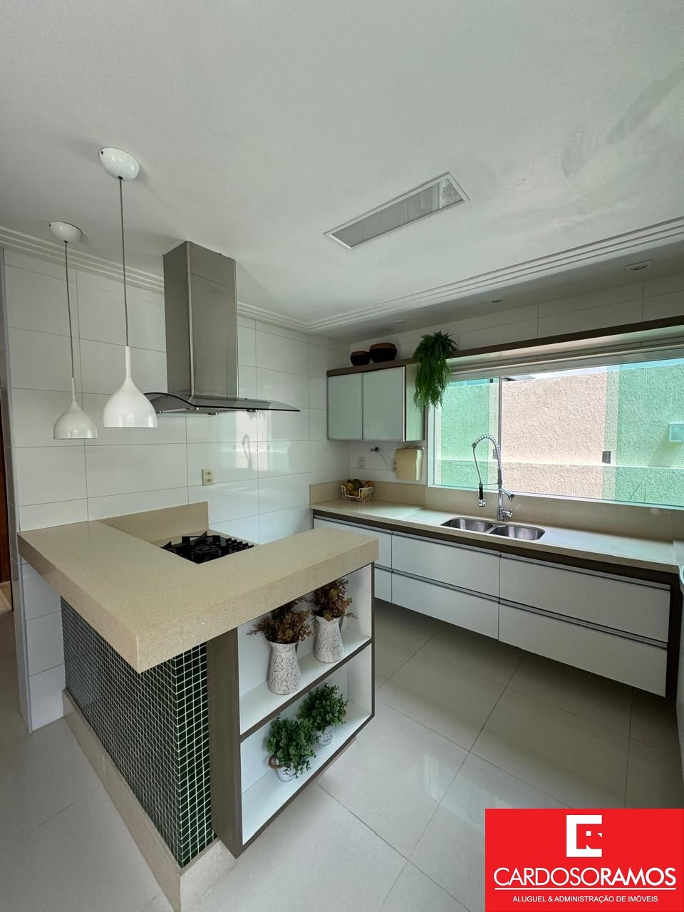 Casa, 3 quartos, 288 m² - Foto 8