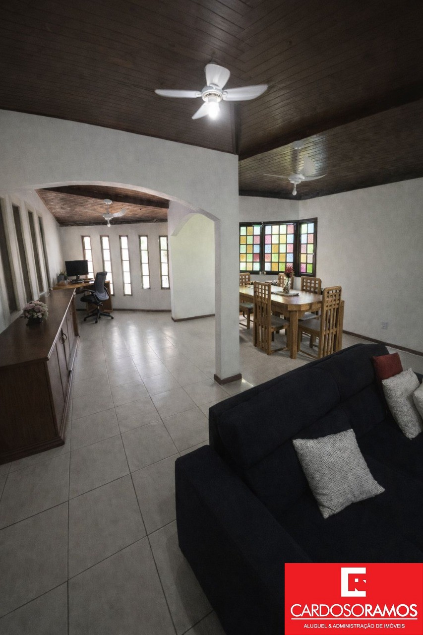 Casa, 3 quartos, 180 m² - Foto 4