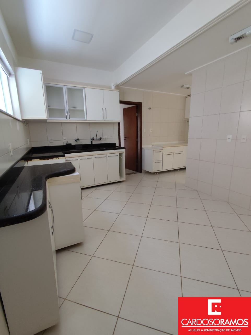 Casa, 4 quartos, 300 m² - Foto 7