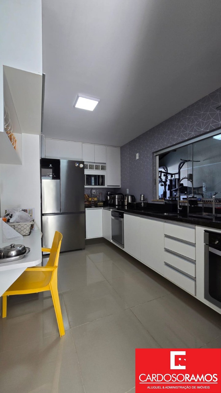 Casa, 4 quartos, 220 m² - Foto 6