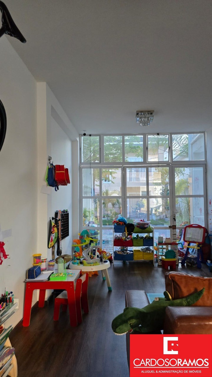 Casa, 4 quartos, 243 m² - Foto 28