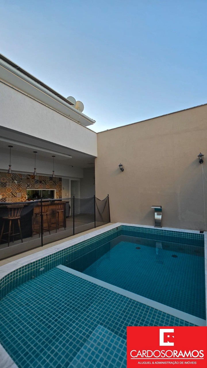 Casa, 4 quartos, 243 m² - Foto 31