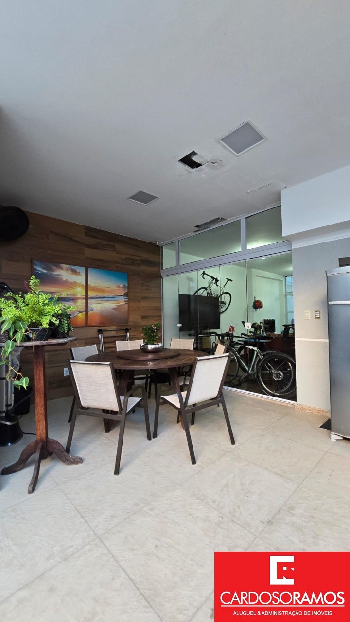 Casa, 4 quartos, 243 m² - Foto 33