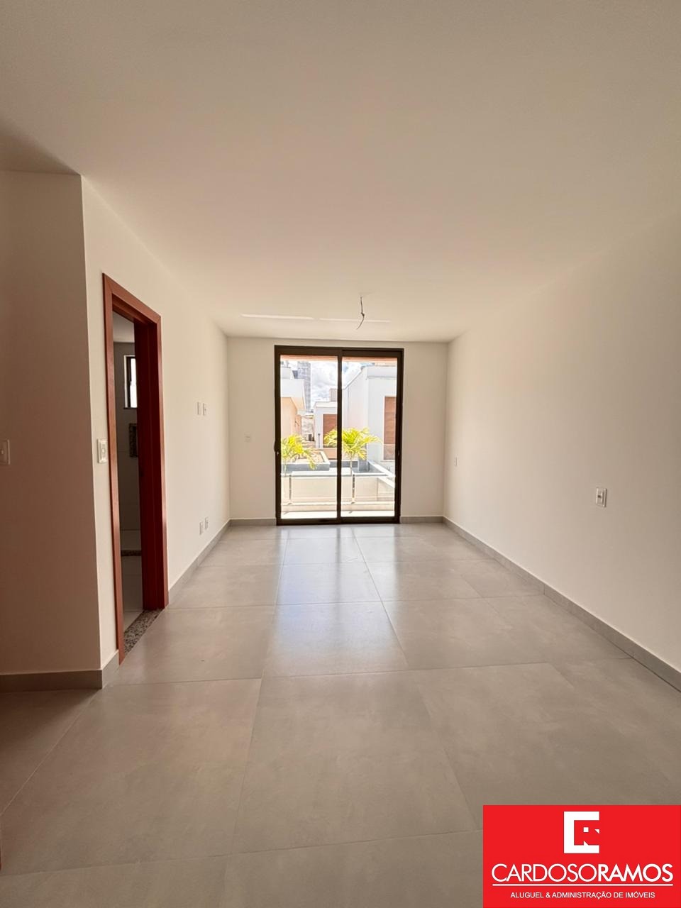 Casa, 4 quartos, 240 m² - Foto 8