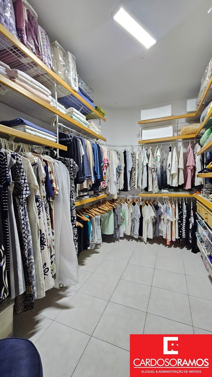 Casa, 4 quartos, 350 m² - Foto 15