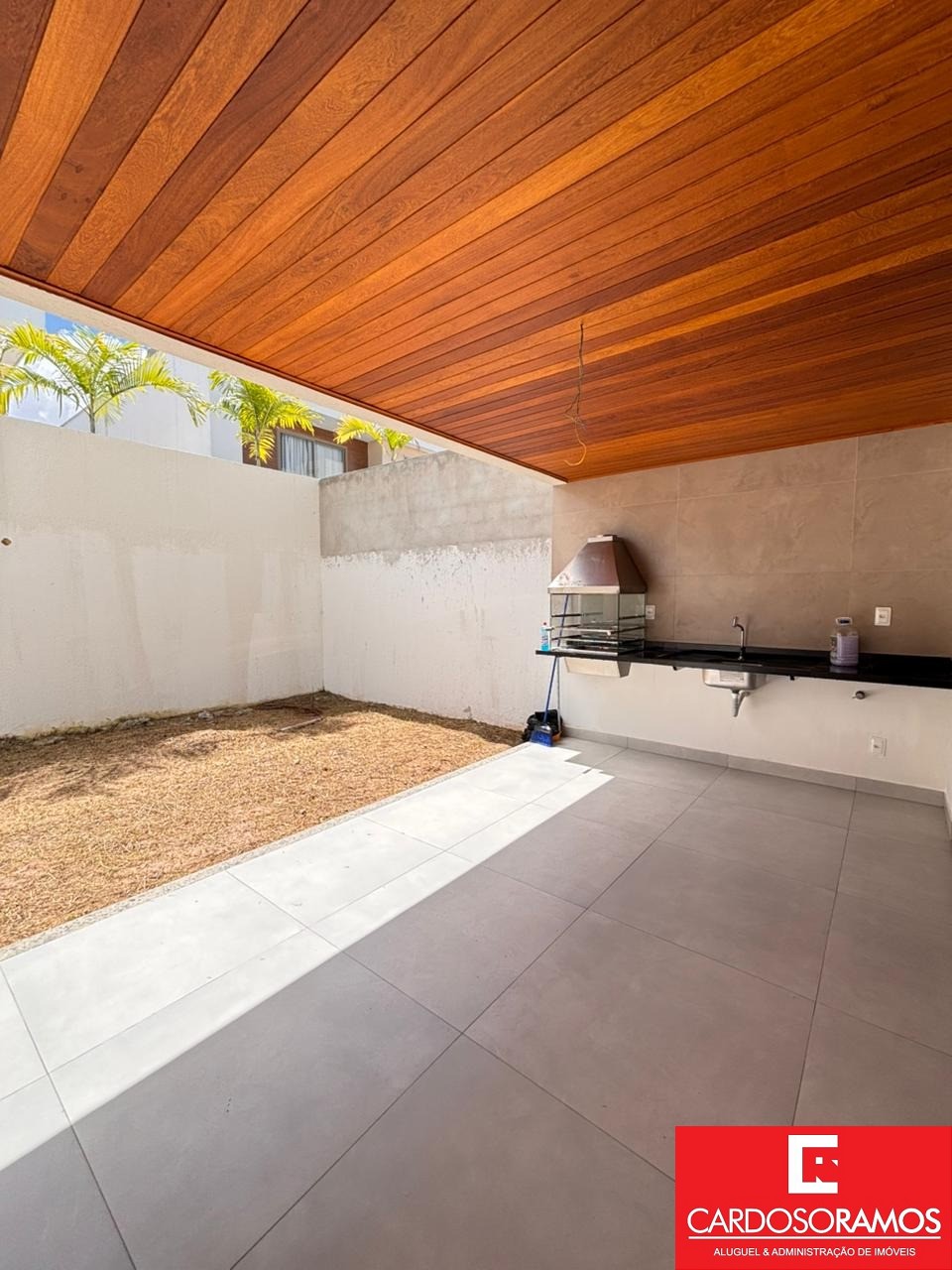 Casa, 4 quartos, 240 m² - Foto 19