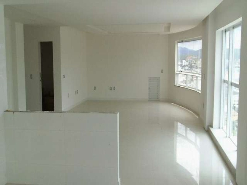 Apartamento, 4 quartos, 212 m² - Foto 1