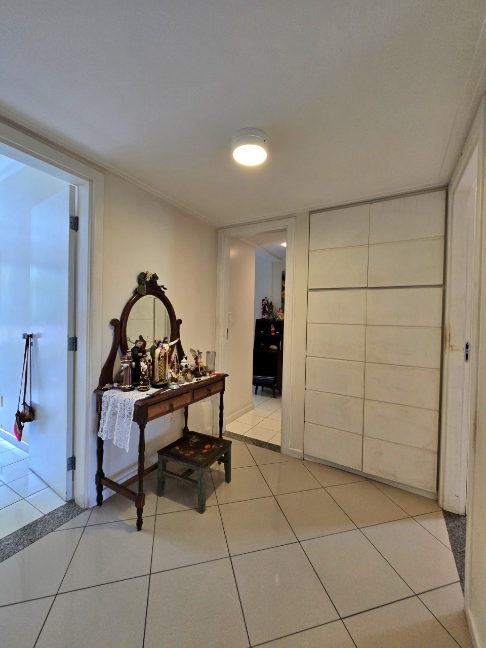 Apartamento à venda com 4 quartos, 167m² - Foto 11