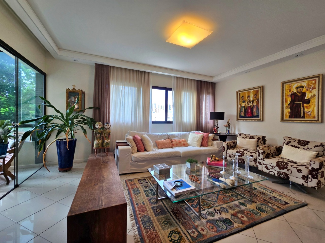 Apartamento à venda com 4 quartos, 167m² - Foto 3