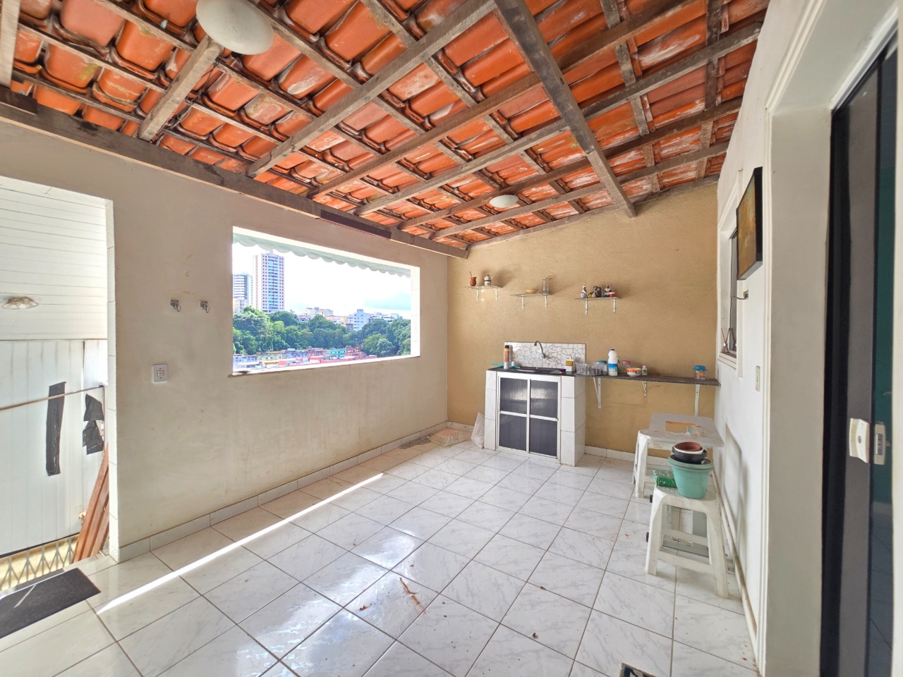 Casa à venda com 3 quartos, 95m² - Foto 14