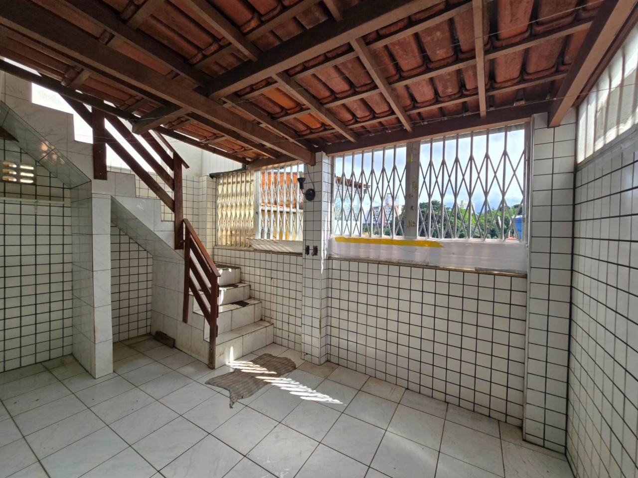 Casa à venda com 3 quartos, 95m² - Foto 11