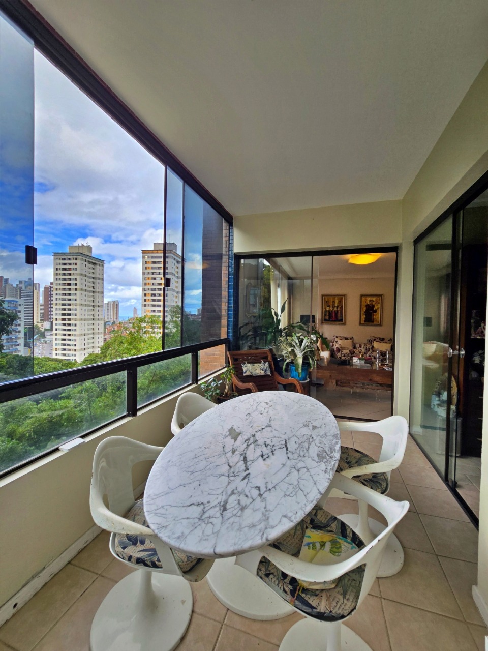 Apartamento à venda com 4 quartos, 167m² - Foto 7