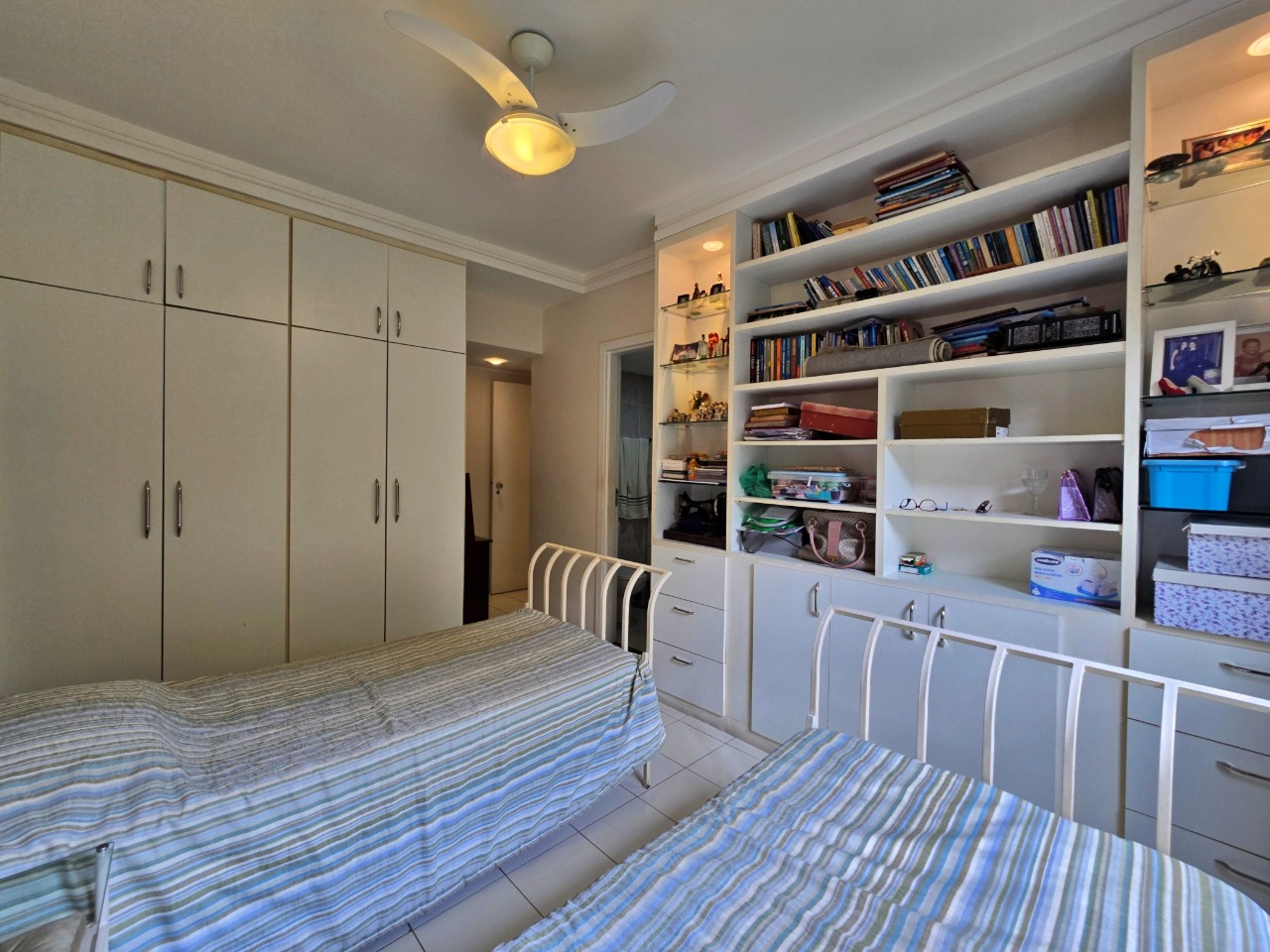 Apartamento à venda com 4 quartos, 167m² - Foto 17
