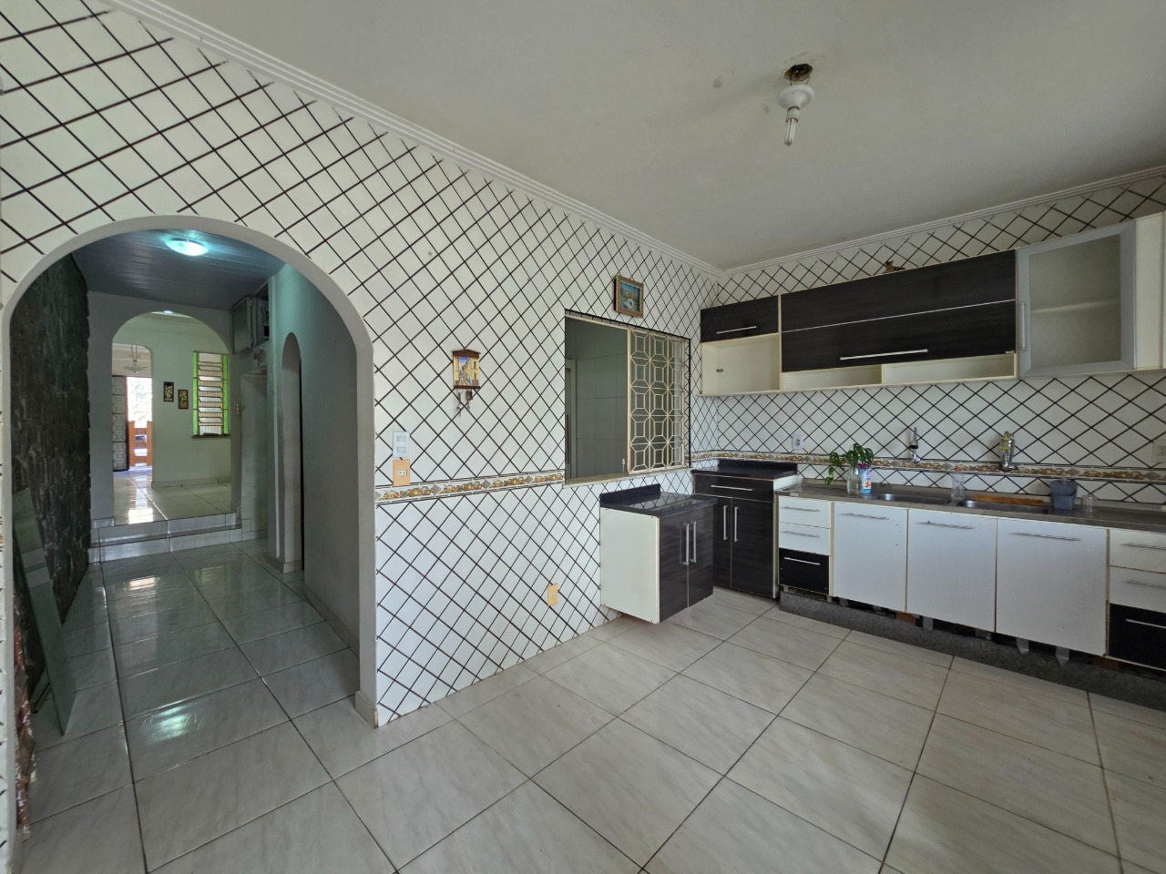 Casa à venda com 3 quartos, 95m² - Foto 10