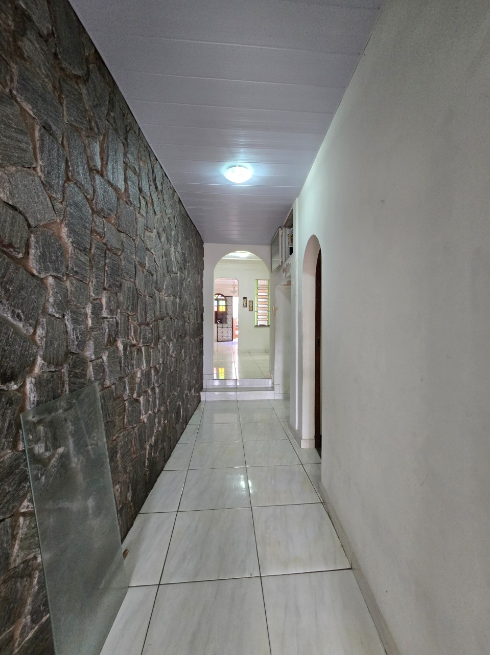 Casa à venda com 3 quartos, 95m² - Foto 7