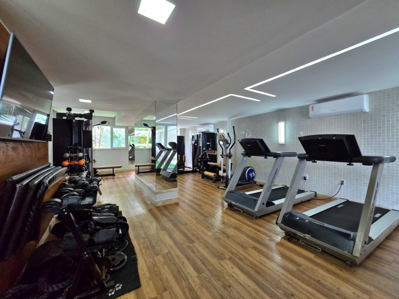Apartamento à venda com 4 quartos, 167m² - Foto 31