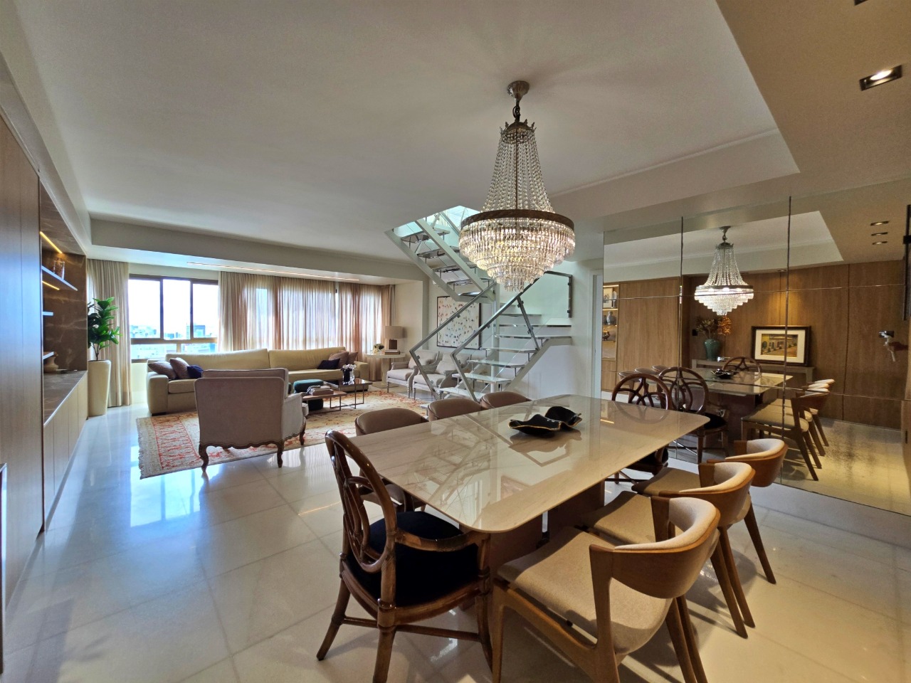 Apartamento, 4 quartos, 248 m² - Foto 1