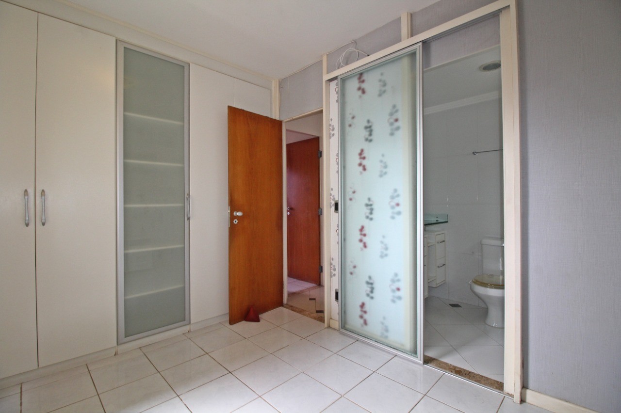 Apartamento para alugar com 3 quartos, 74m² - Foto 14