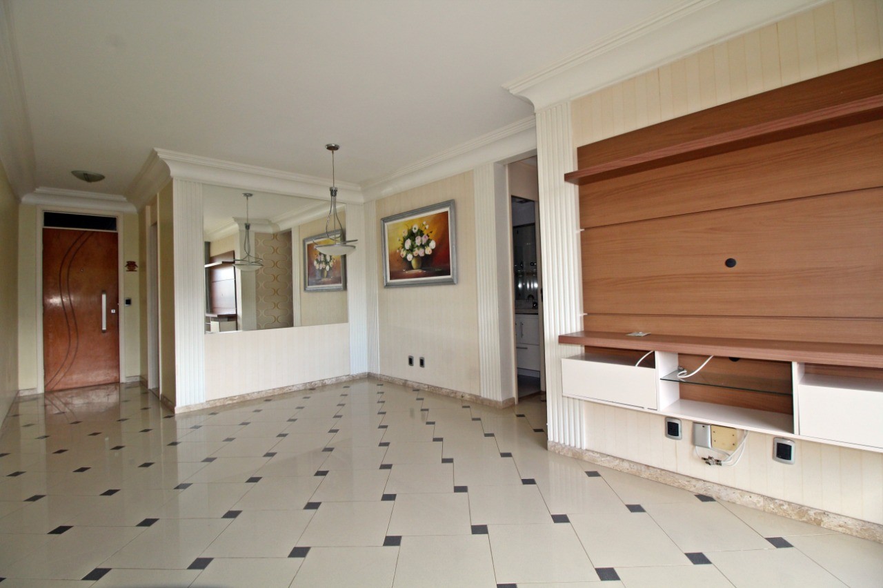 Apartamento para alugar com 3 quartos, 74m² - Foto 3