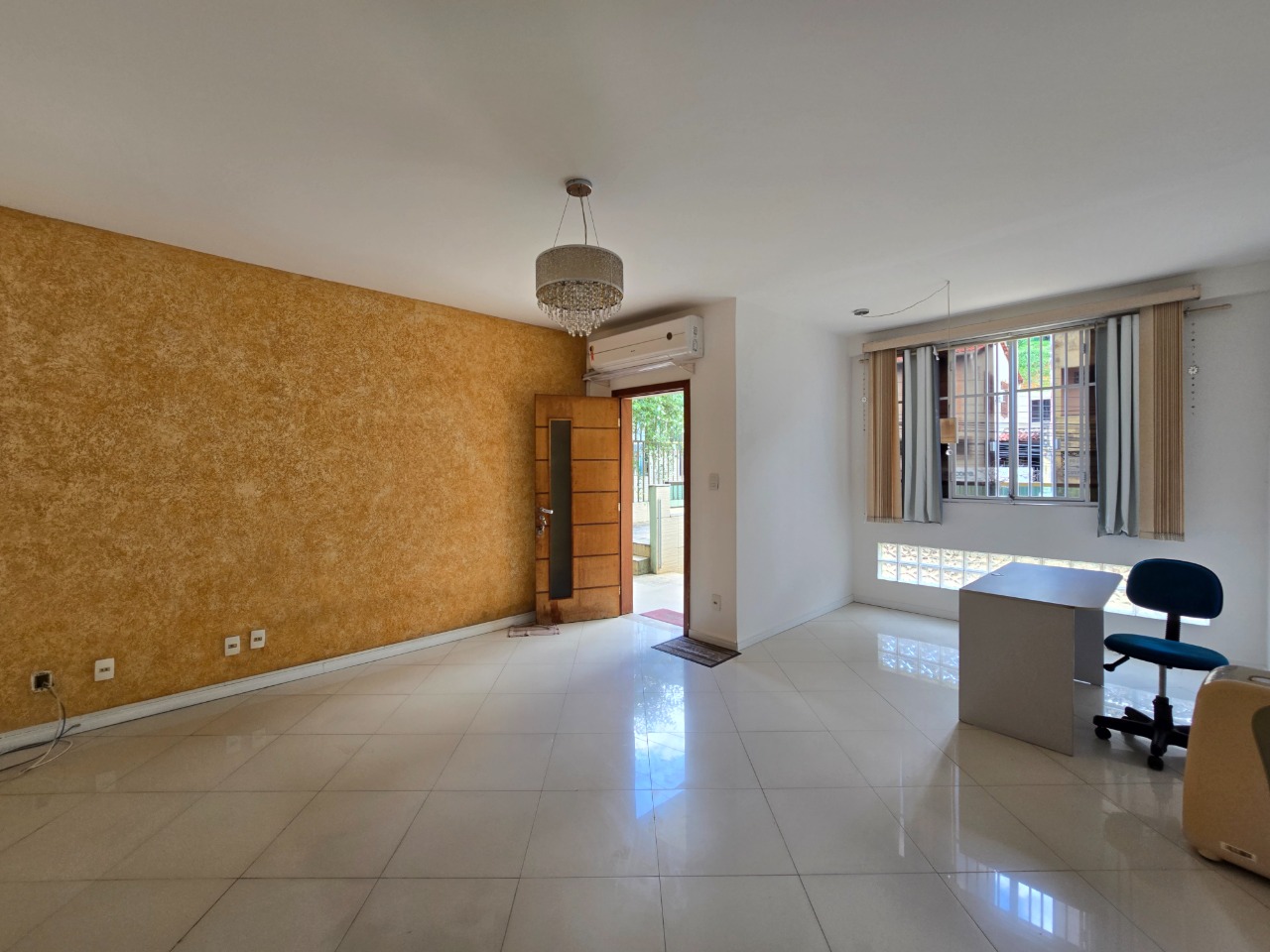 Casa, 4 quartos, 256 m² - Foto 4