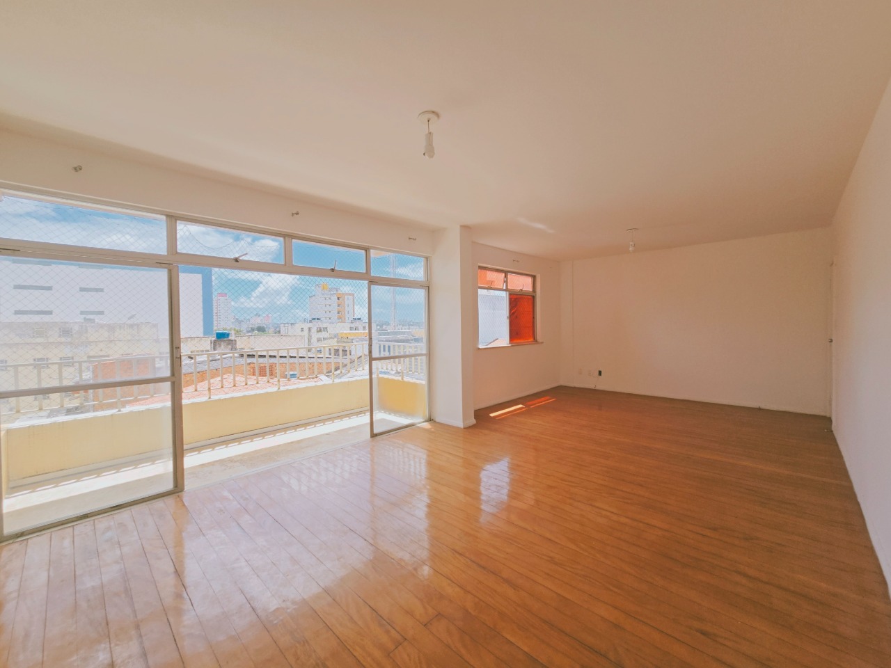 Apartamento, 3 quartos, 162 m² - Foto 2