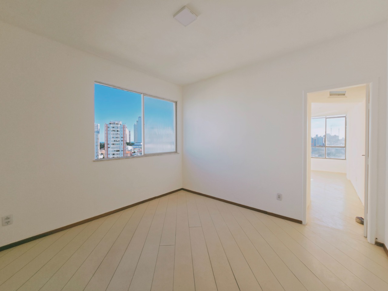 Apartamento, 1 quarto, 60 m² - Foto 2