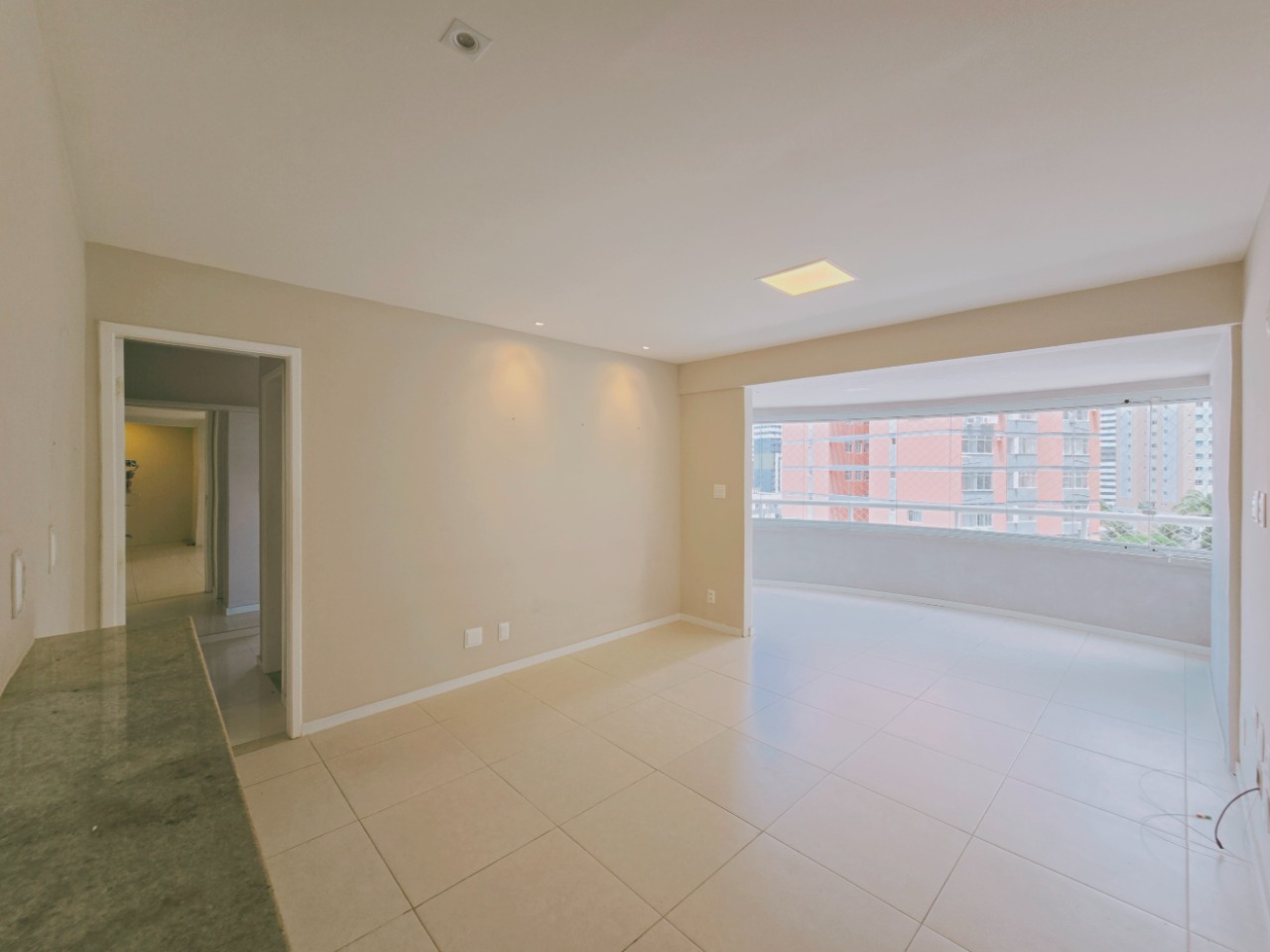 Apartamento, 2 quartos, 77 m² - Foto 1