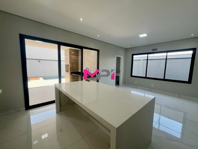 Casa de Condomínio à venda com 3 quartos, 250m² - Foto 16