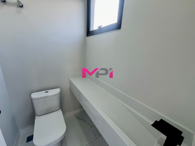 Casa de Condomínio à venda com 3 quartos, 250m² - Foto 17
