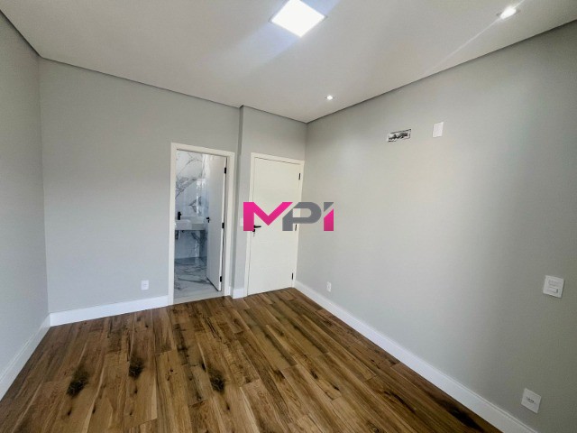 Casa de Condomínio à venda com 3 quartos, 250m² - Foto 27