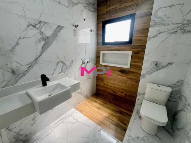 Casa de Condomínio à venda com 3 quartos, 250m² - Foto 24