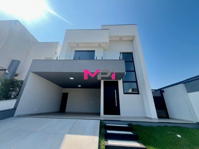 Casa de Condomínio à venda com 3 quartos, 250m² - Foto 2