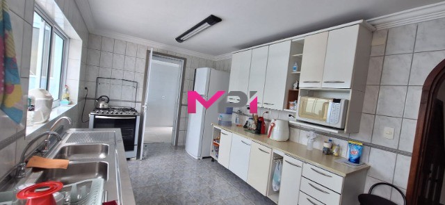Sobrado à venda com 3 quartos, 282m² - Foto 21