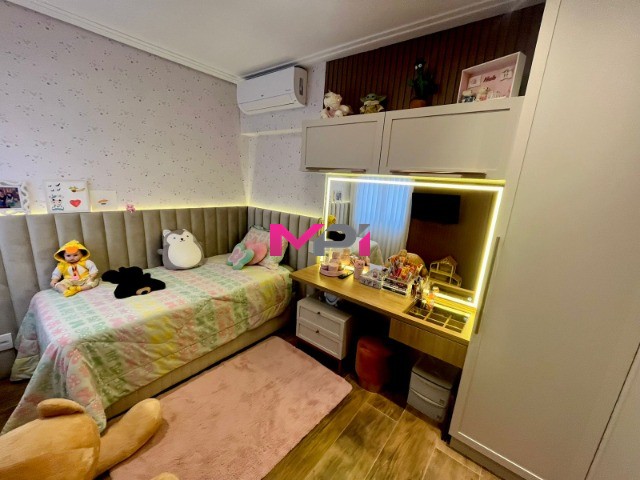 Apartamento à venda com 3 quartos, 141m² - Foto 22