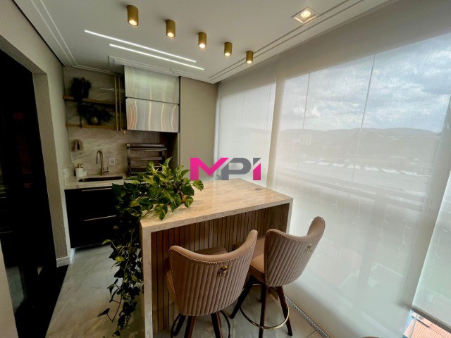 Apartamento à venda com 3 quartos, 141m² - Foto 17