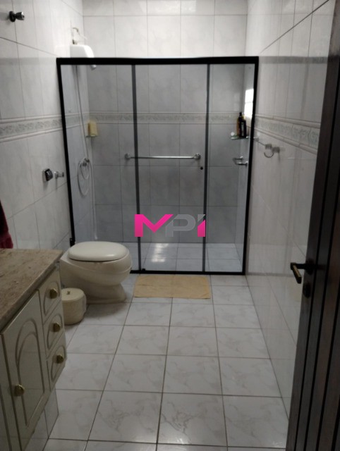 Sobrado à venda com 3 quartos, 282m² - Foto 42