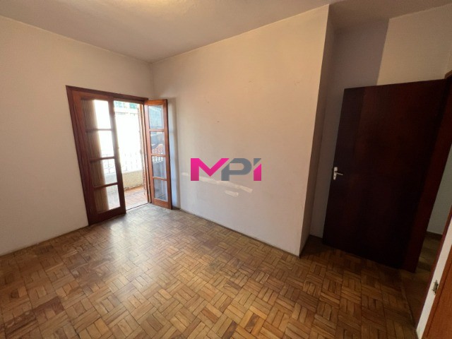 Prédio Inteiro à venda com 9 quartos, 308m² - Foto 17