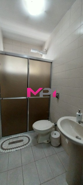 Casa à venda com 3 quartos, 255m² - Foto 21