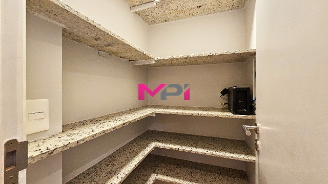 Casa de Condomínio para alugar com 3 quartos, 415m² - Foto 44
